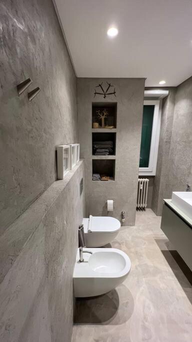 Duca Dei Navigli - Luxury Apartment In Милан Экстерьер фото